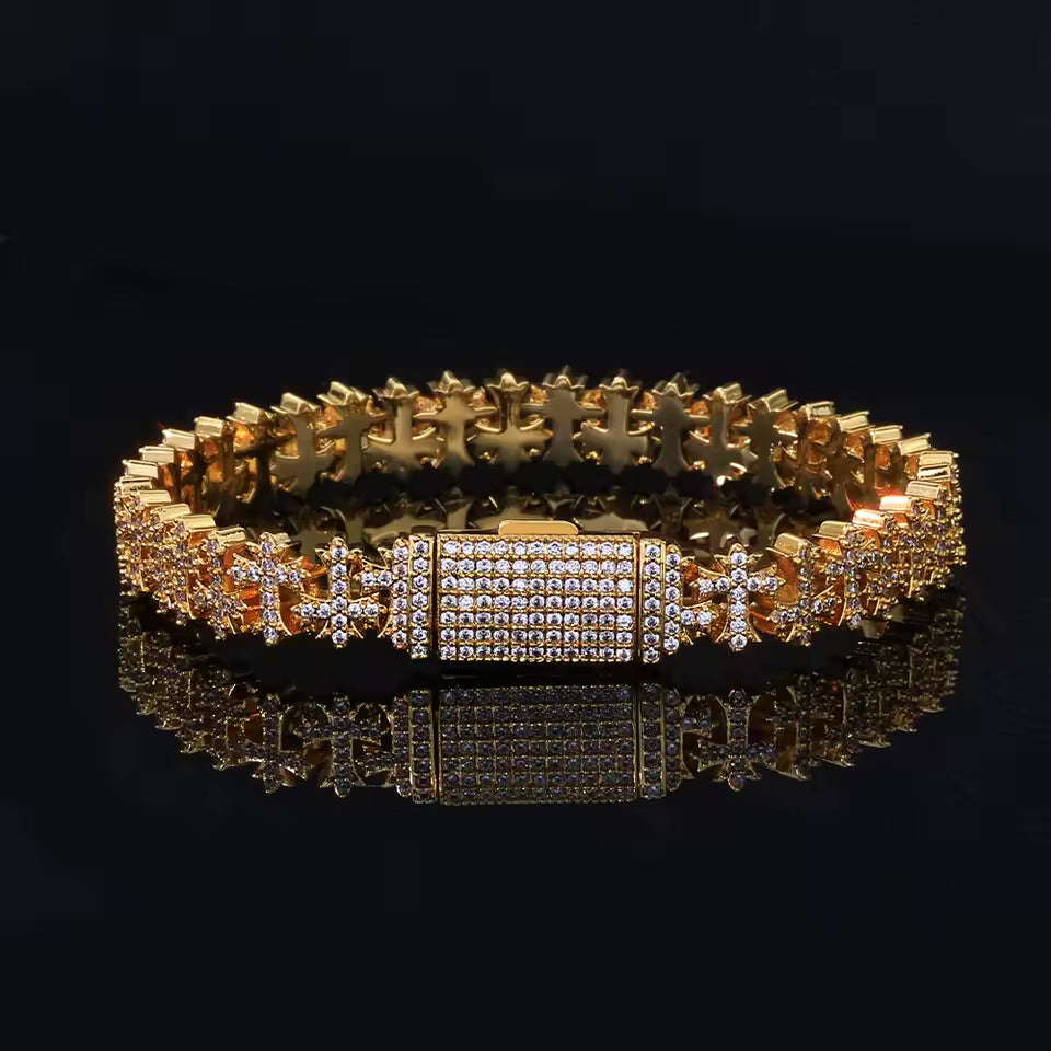 DÖUBLE CRÖSS BRACELET